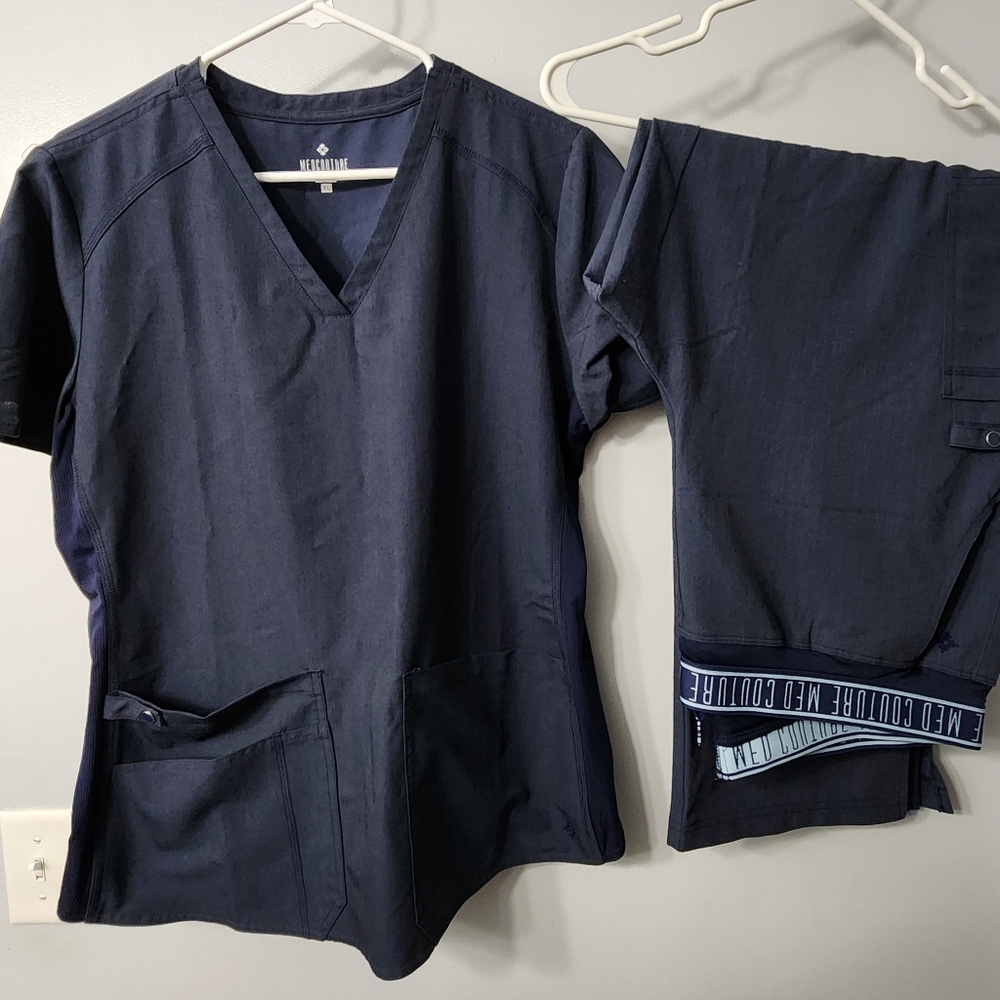 Med Couture Scrub set
